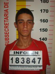 Jose Lucas "Cavadeira" Silva: Aos 24 anos ja assinou dois 33, um 155 e um 121. Mas se diz perseguido pela policia...!